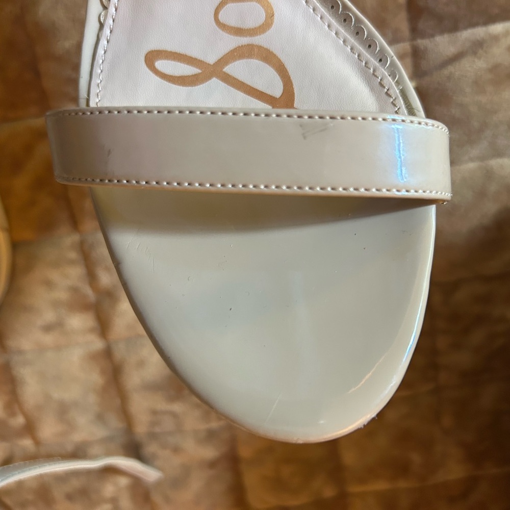 Sam Edelman Women's Elegant Cream Heels - Picture 3 of 9